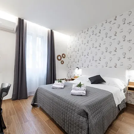 Casetta Petrera Deluxe Rooms Bari Exterior photo