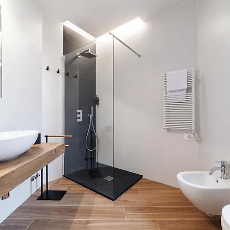 Casetta Petrera Deluxe Rooms Bari Exterior photo